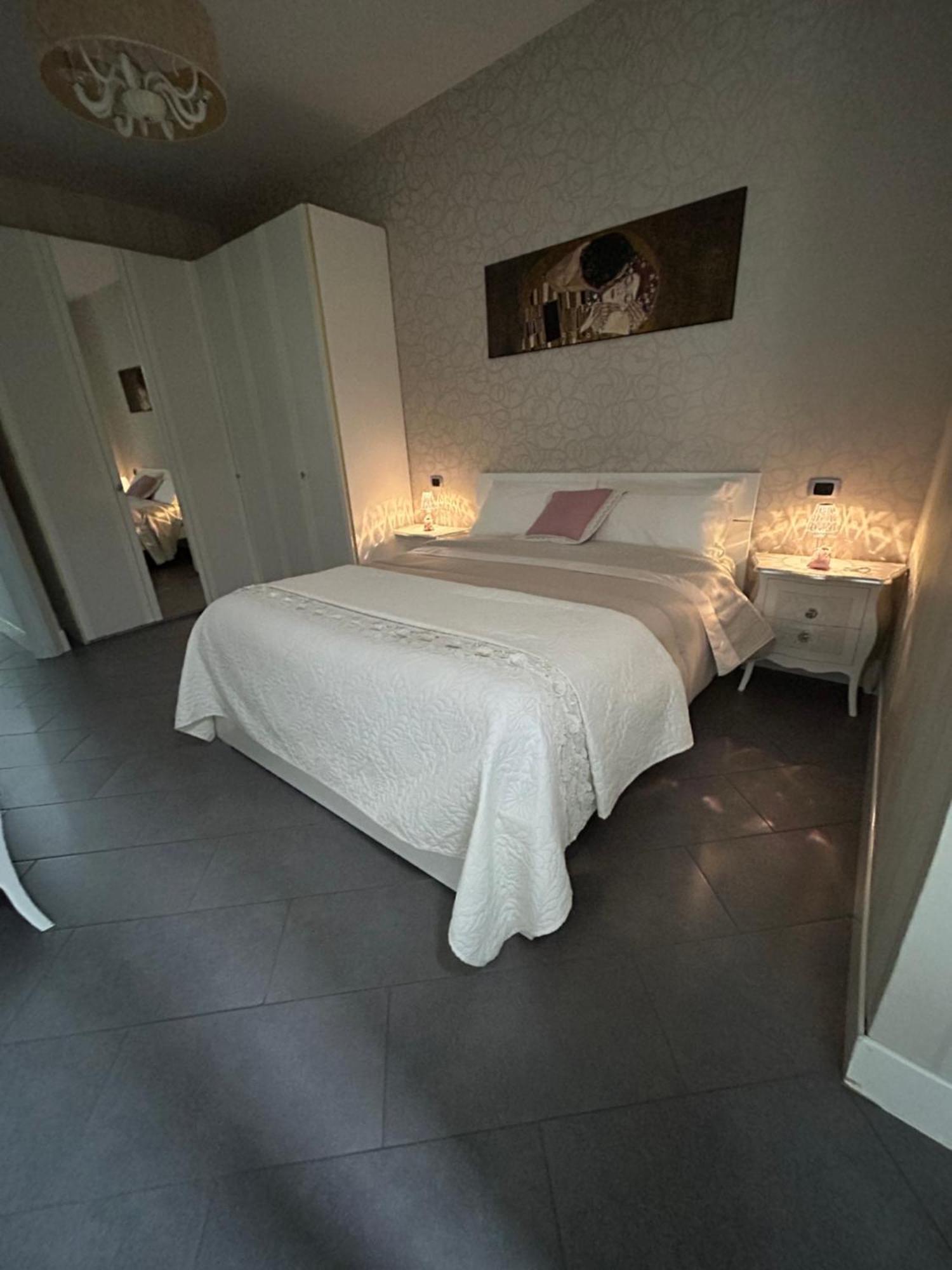 La Casa Di Via Carmine Apartment Naples